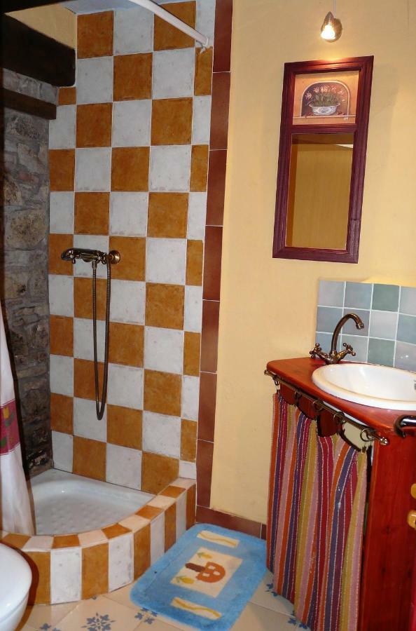 Ferienwohnung La Colmenita Navalsaz Exterior foto
