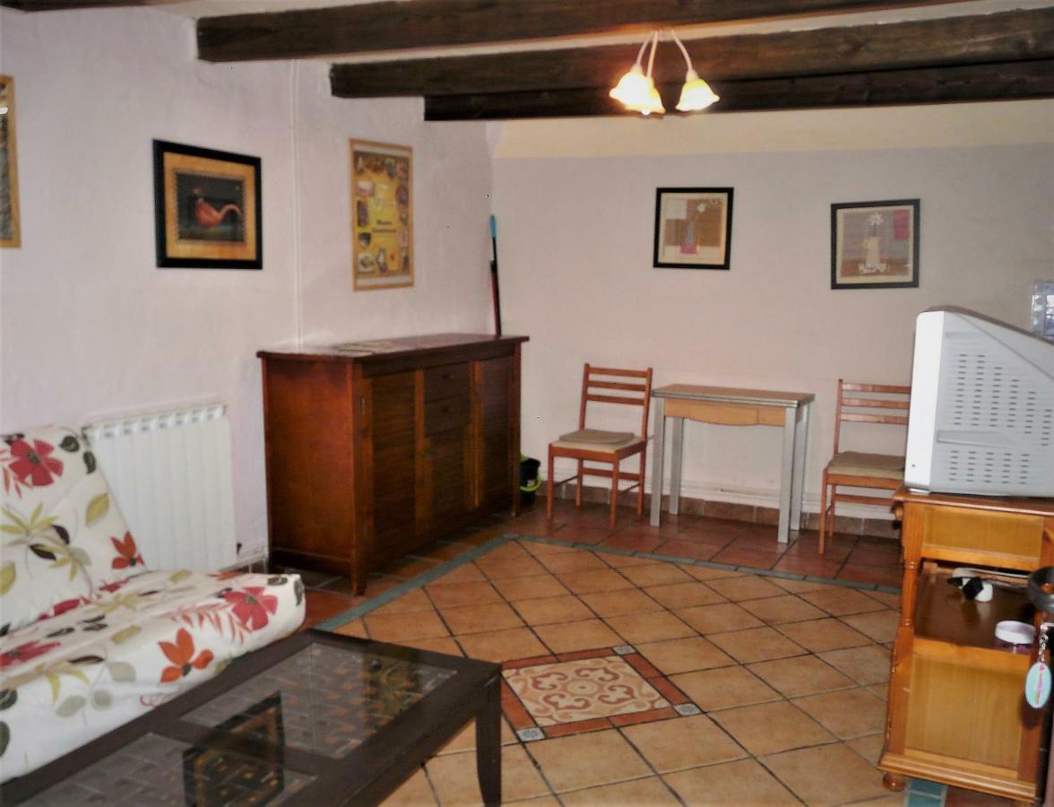 Ferienwohnung La Colmenita Navalsaz Exterior foto